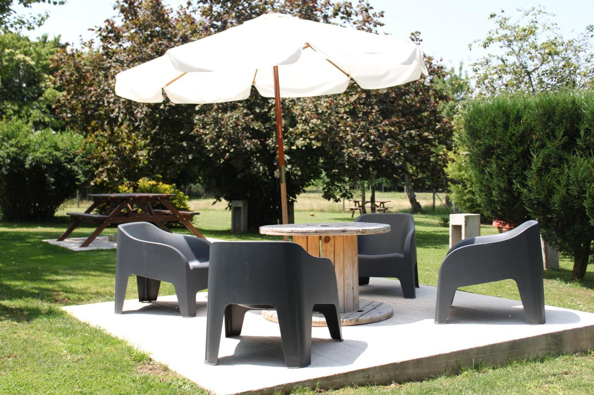 The Alpaca B&B Chalais (Dordogne) Exterior foto